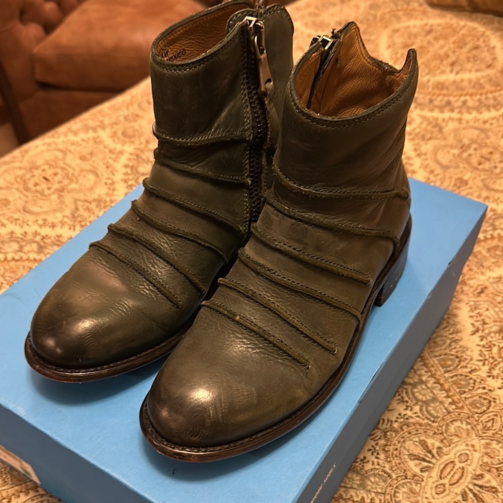 John Fluevog Green Ankle Boots with Layered Design